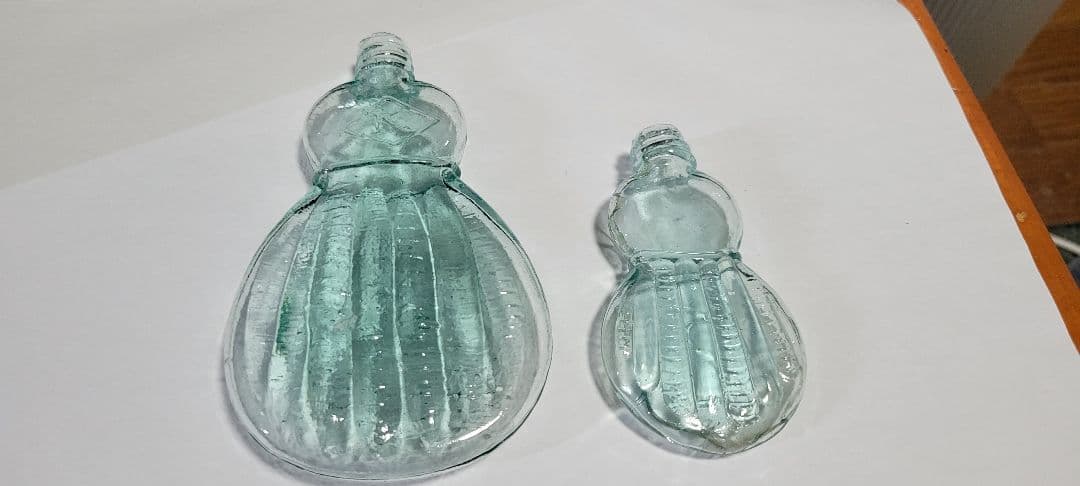 レトロ瓶　瓢箪型金平糖瓶