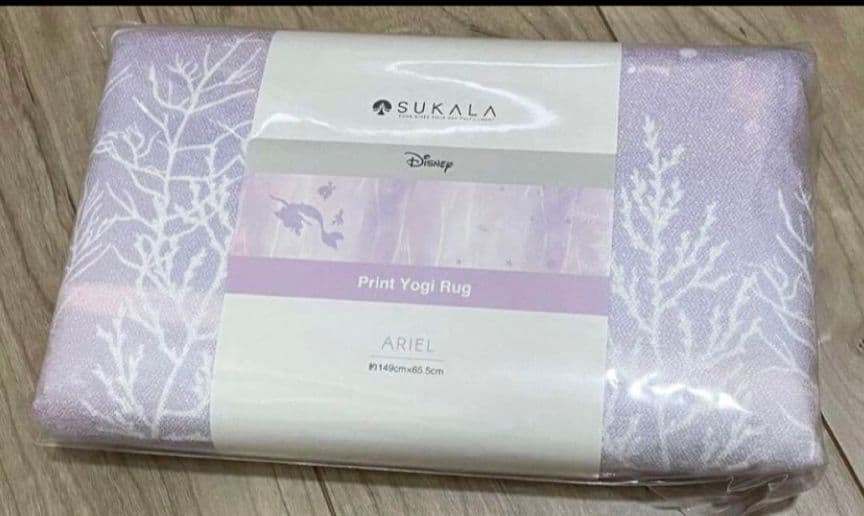 新品未使用【SUKALA】プリントヨギラグ アリエル LAVA