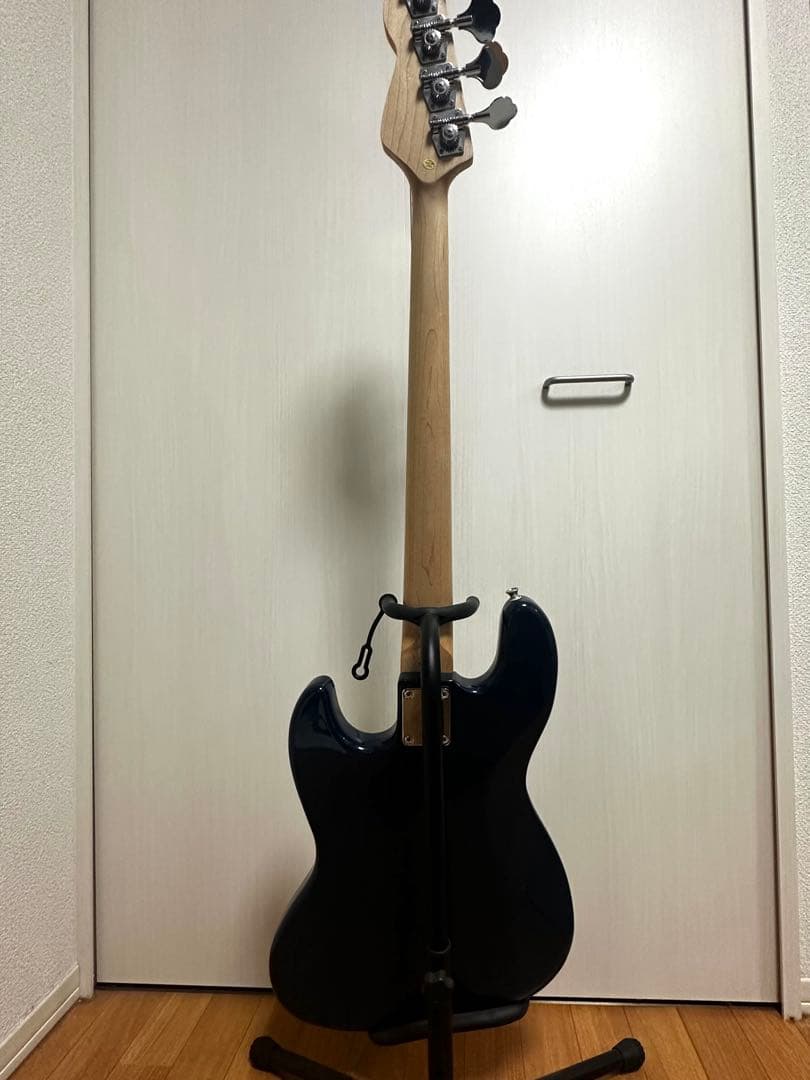 【美品】SELDER エレキベース ブラック スタンド付属