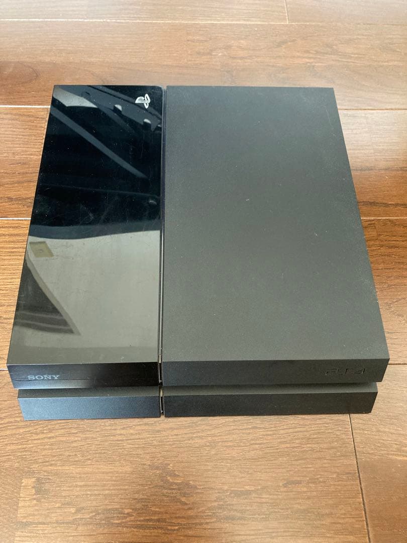 PS4 + PSVR(マウント裏側に剥がれあり)