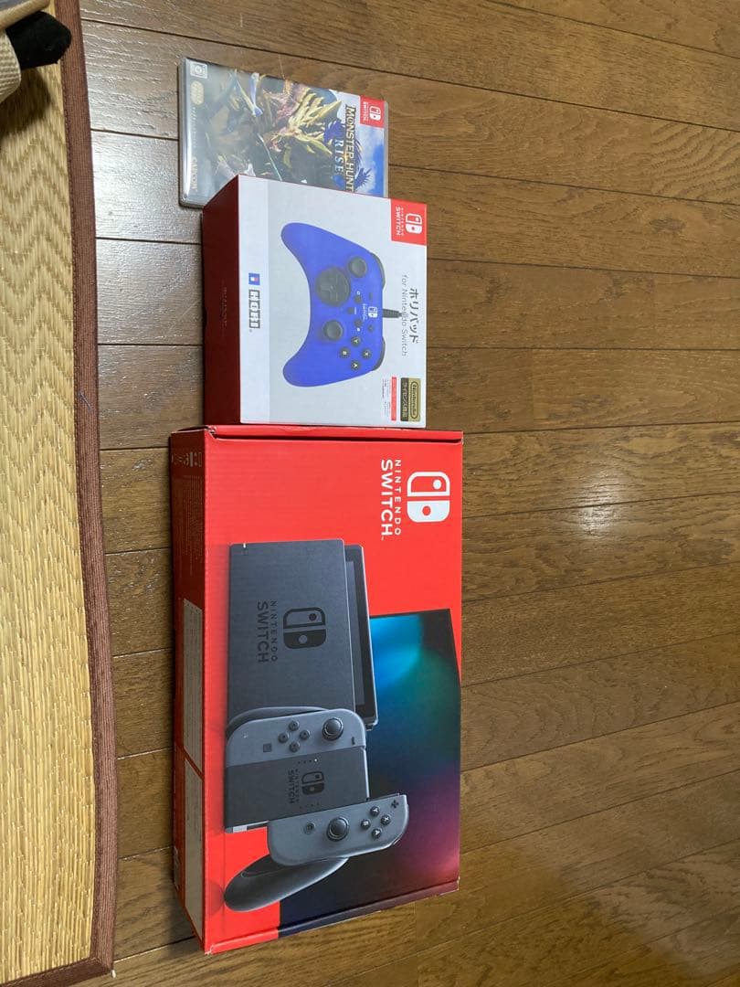 Nintendo Switch + モンハン+ ホリパッド