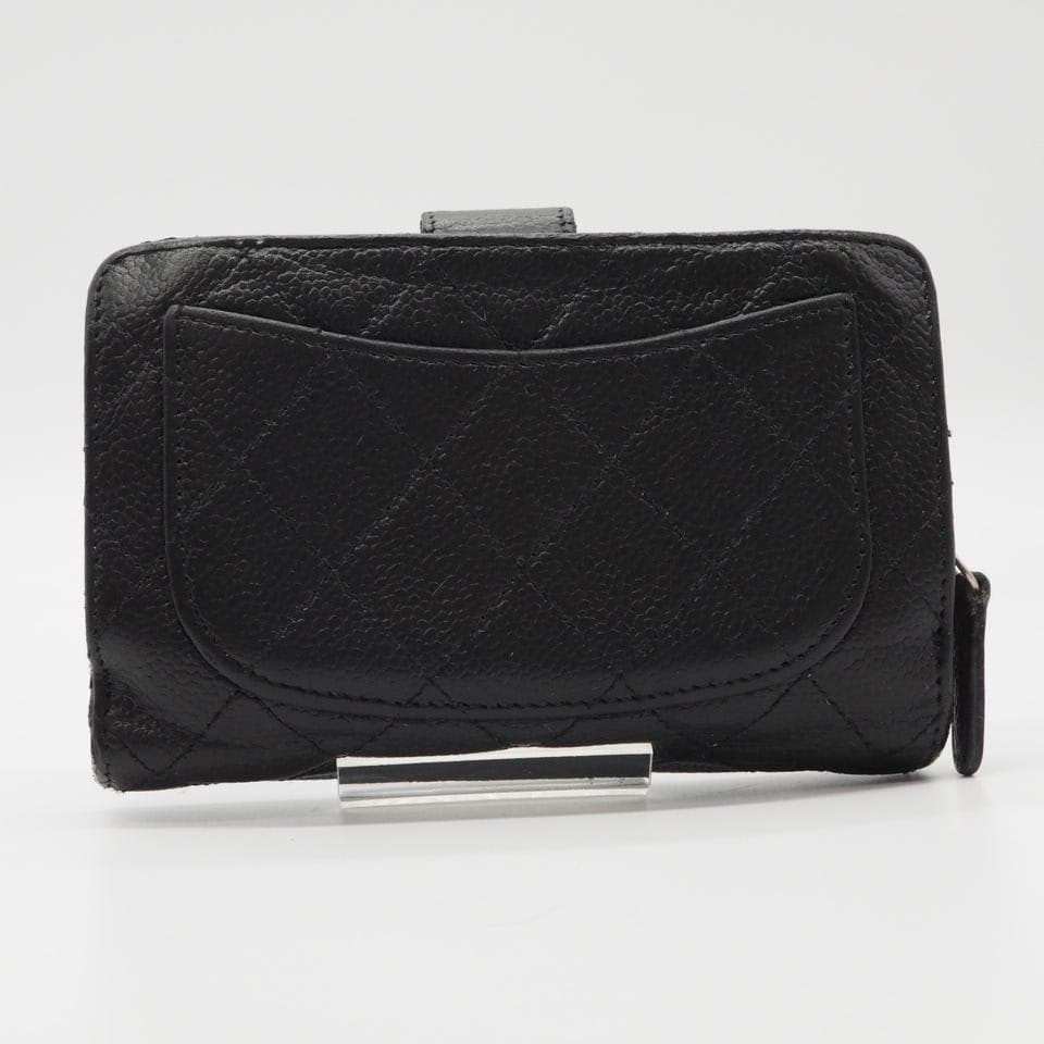CHANEL シャネル マトラッセ キャビアスキン 2つ折り財布 ミドル G金具