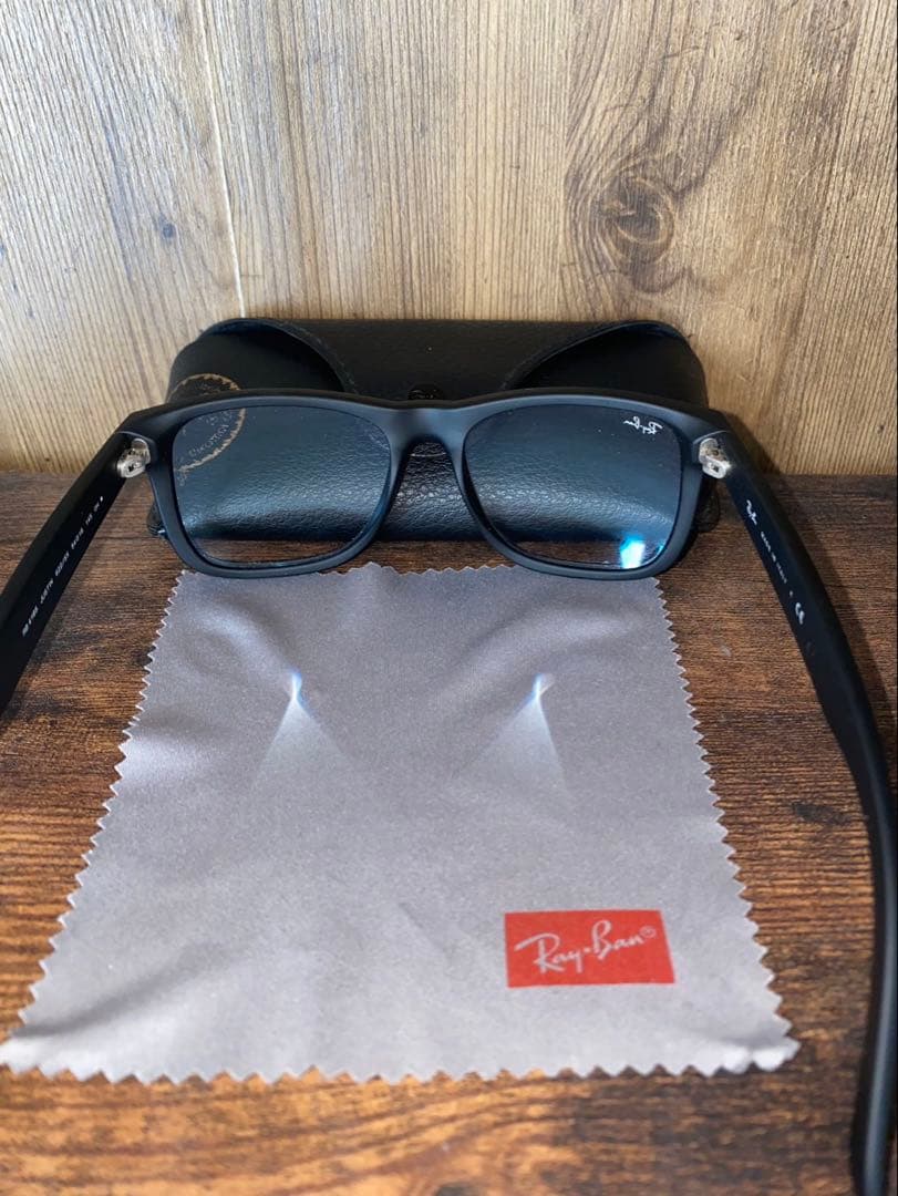 Ray-Ban JUSTIN CLASSICサングラス（型番：RB4165F）