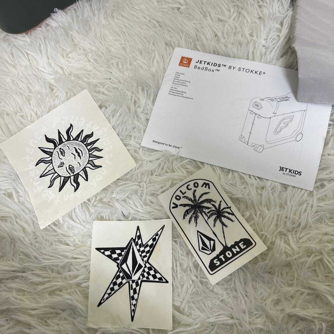 【美品】STOKKE JETKIDS グリーン 収納ボックス　付属品付き