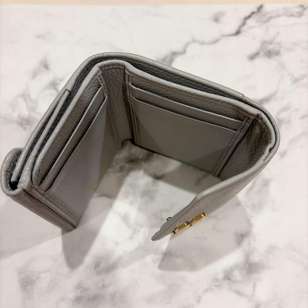 Miu Miu ブルー系 三つ折り財布　ミニ財布　カードケース　ケース