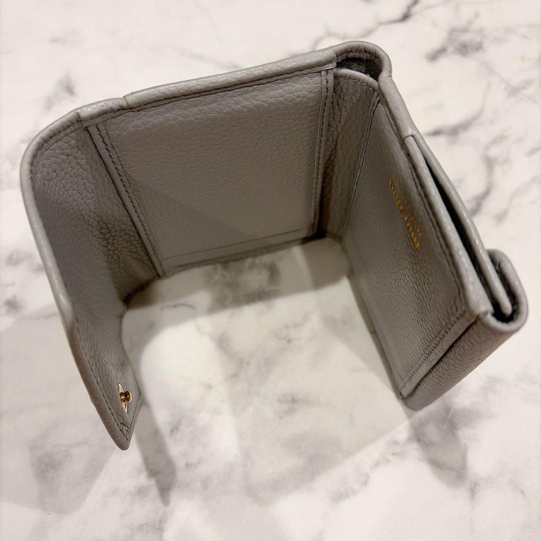 Miu Miu ブルー系 三つ折り財布　ミニ財布　カードケース　ケース