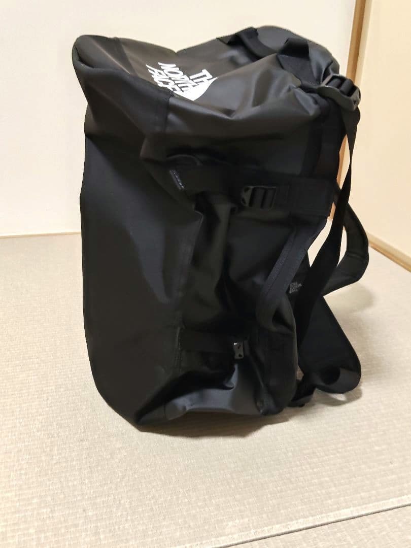 新品未使用　THE NORTH FACE ベースキャンプ ダッフル XS