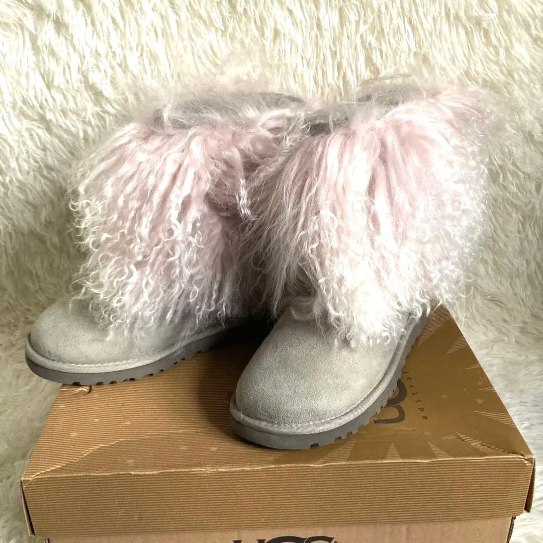 ＊Ｕ＊ UGG ムートンブーツ　ボア　ファー　保存箱付き　23cm