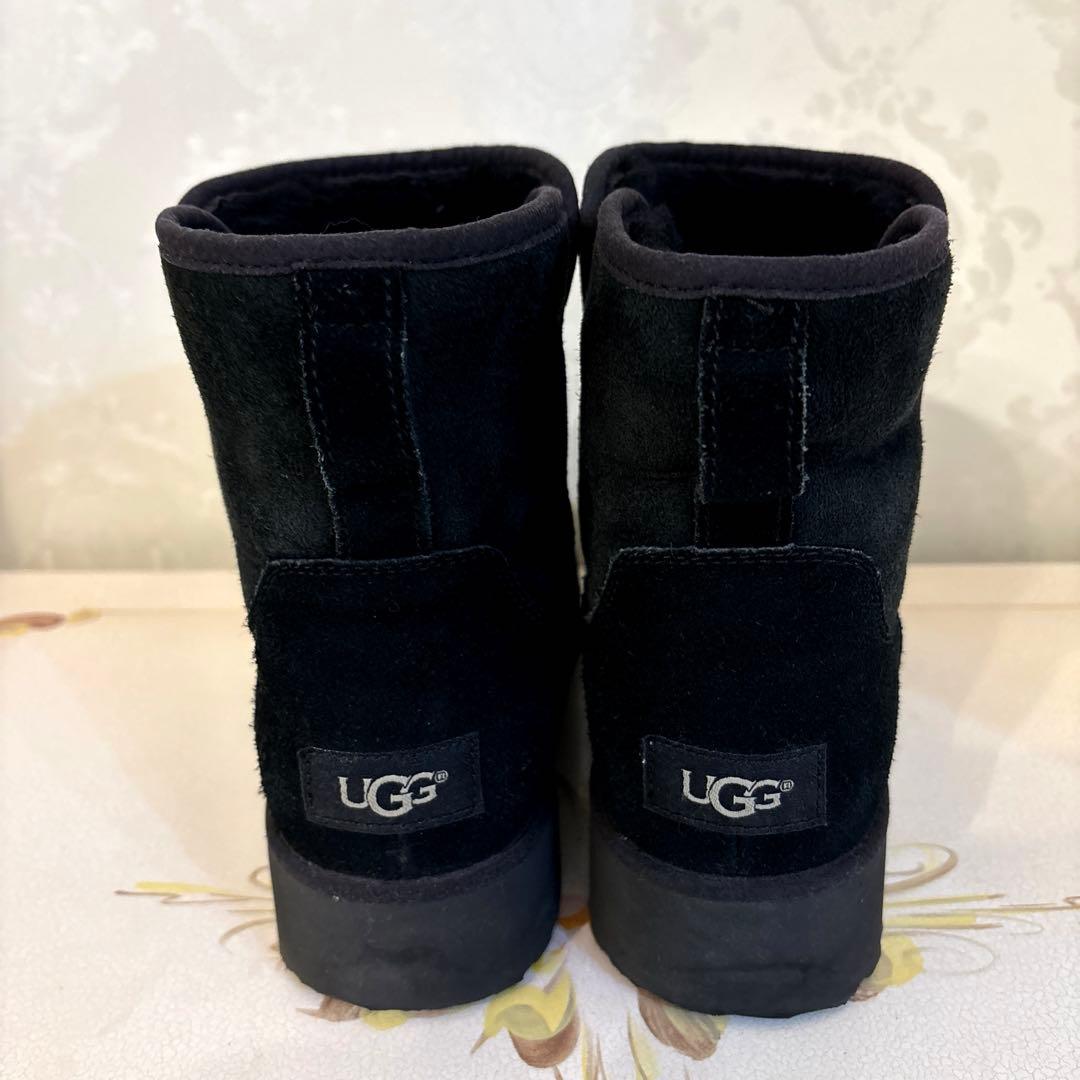UGG ブラックムートンブーツ 26㌢