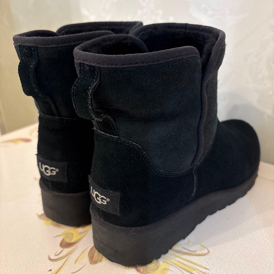 UGG ブラックムートンブーツ 26㌢