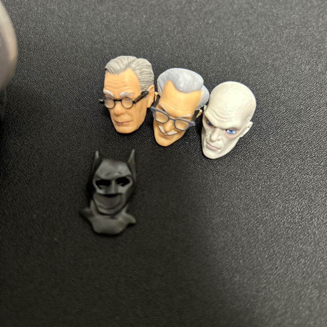 DCマルチバース　アルフレッド　バットマン