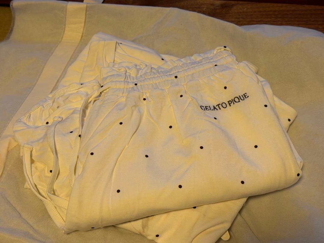 CATドット柄ワンポイントTシャツ＆ショートパンツセット(OWHT-F)