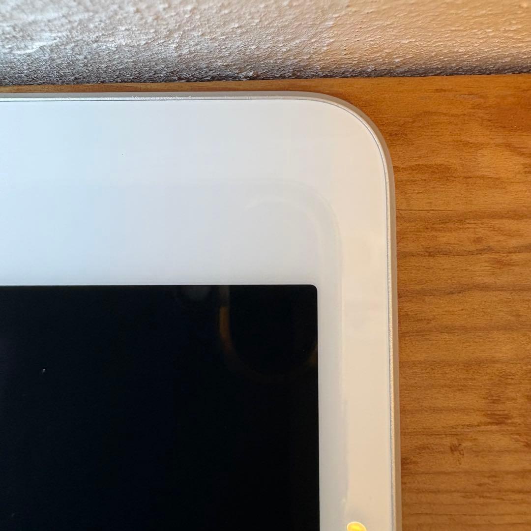 iPad 第8世代 Wi-Fi 32GB ケース付き