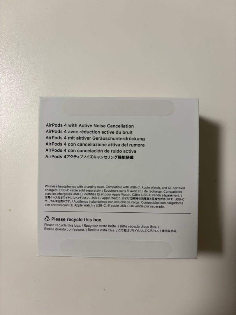 E*n様 【超美品】Apple AirPods 4 アクティブノイズキャンセリン