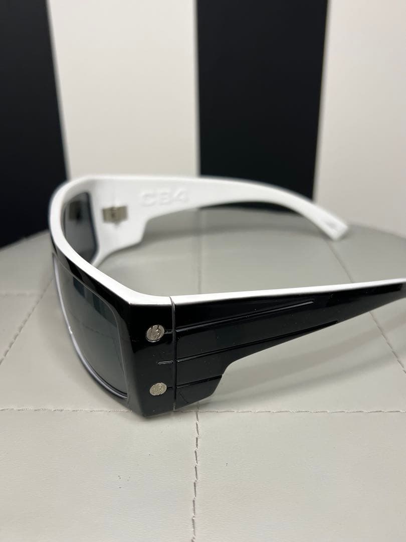 値下げ中！超レア商品　エレクトリック　CB4