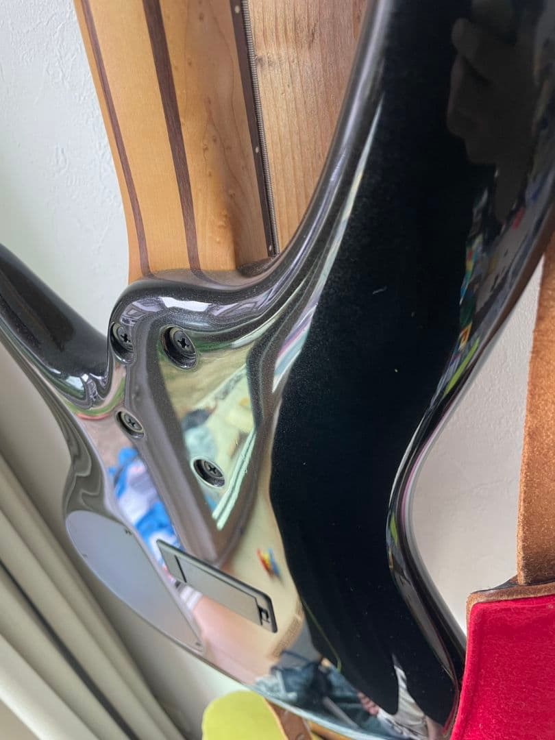 Ibanez　sr305 アクティブエレキベース