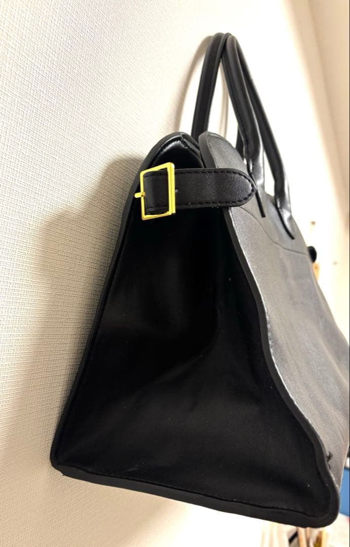 ブラック　ボストンバック