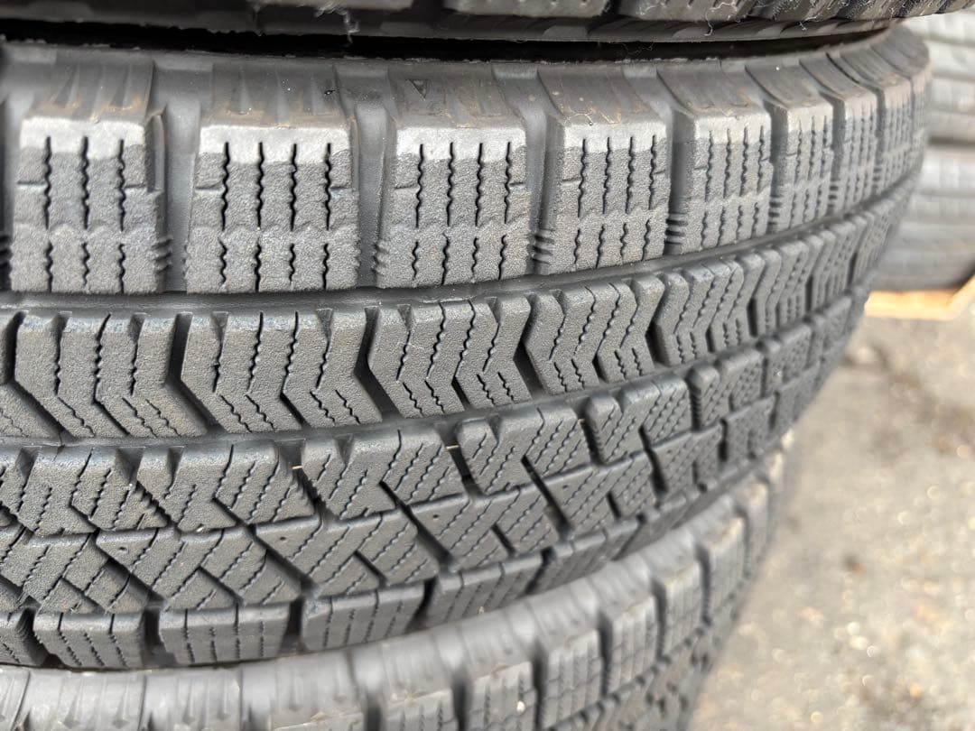165/70R14 ブリヂストン VRX2 スタッドレスタイヤ 14インチ 4本