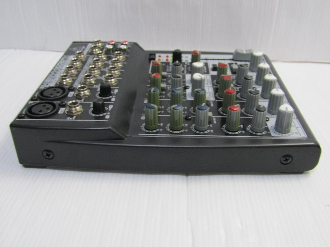 T0737 BEHRINGER ベリンガー XENYX 1002FX