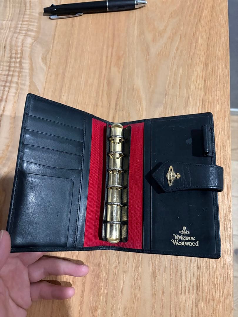 Vivienne Westwood 手帳ブラック
