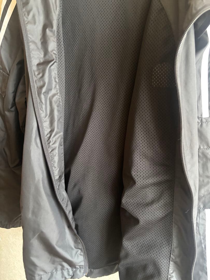 adidas ウィンドブレーカー XL