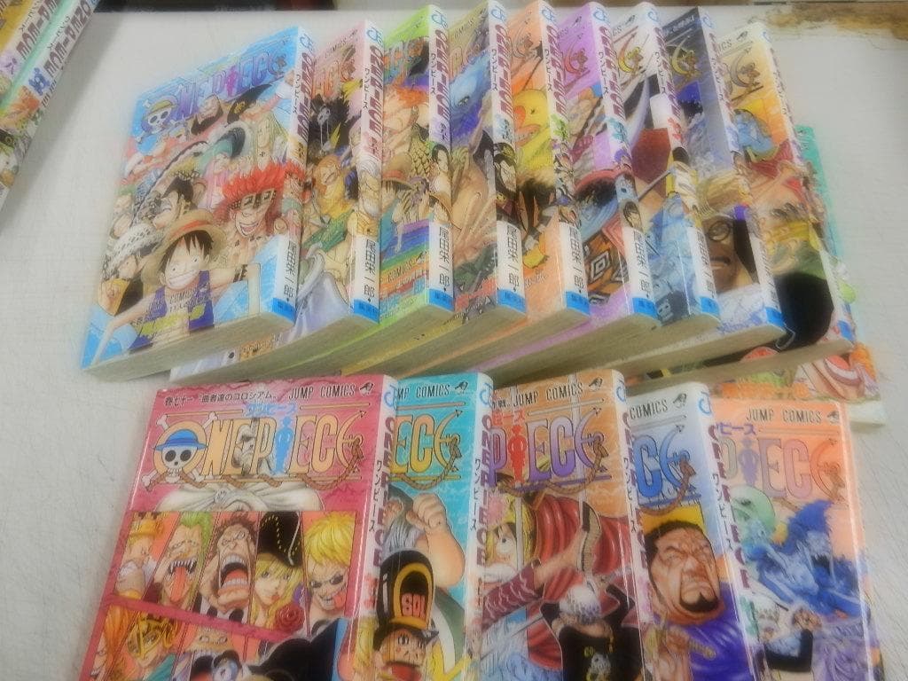 【ONE PIECE/ワンピース】＜コミック77冊＋シール＋袋+カップetc＞