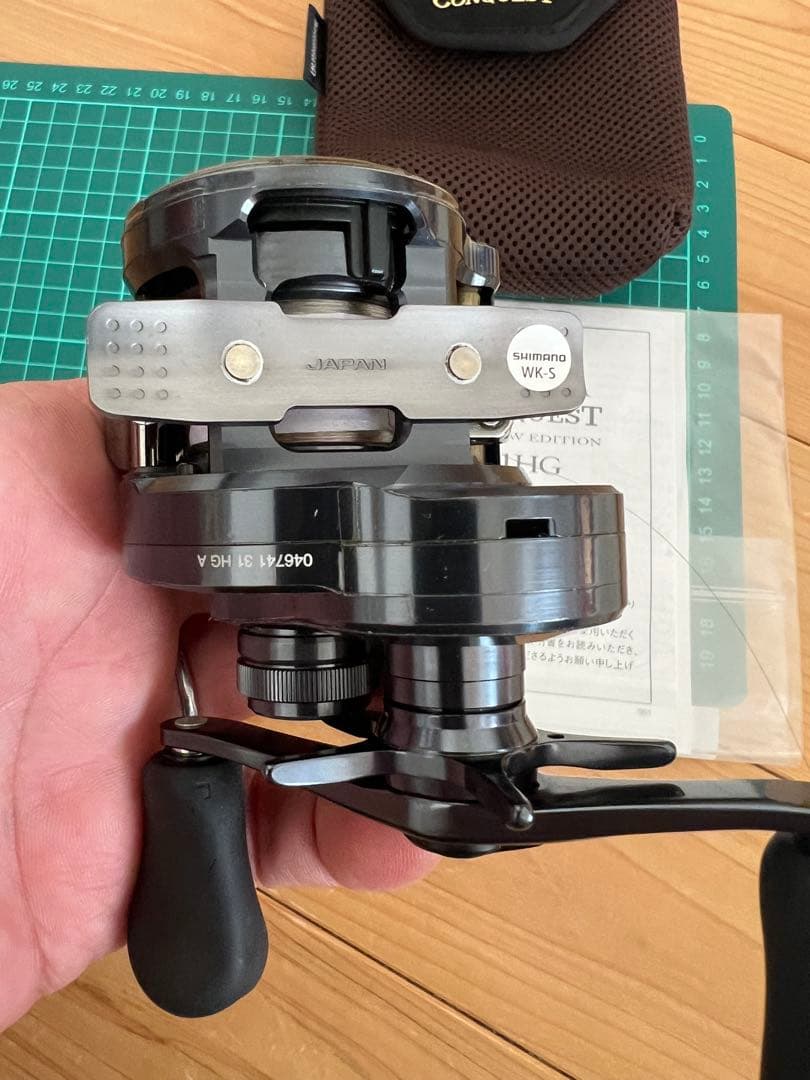 シマノ　カルカッタコンクエストシャローエディション31HG