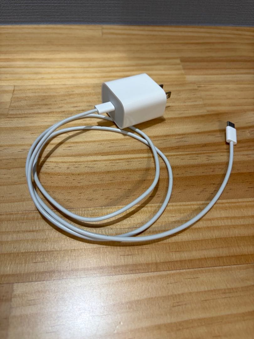 iPad mini 第6世代　64GB スターライト