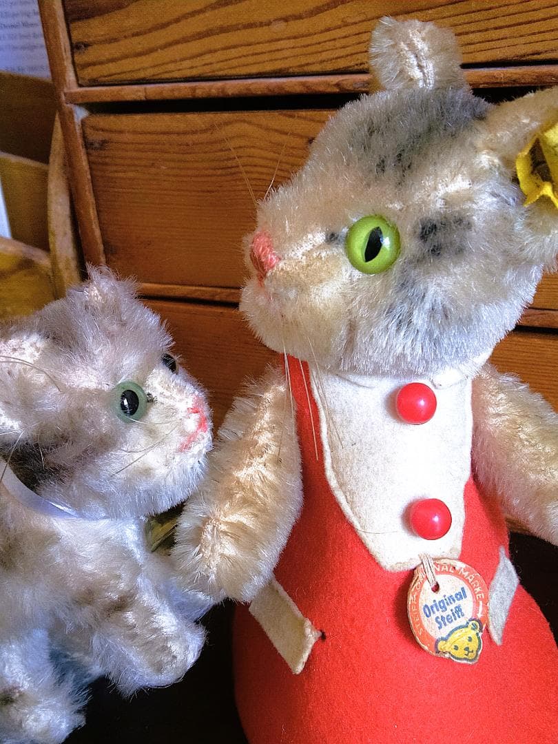 フエルトスカートの猫さん　★ベッドタイムキャット　シュタイフ　ALL ID’s