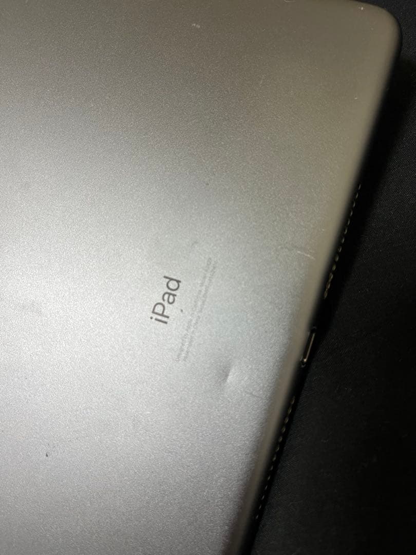 iPad第8世代 32GB
