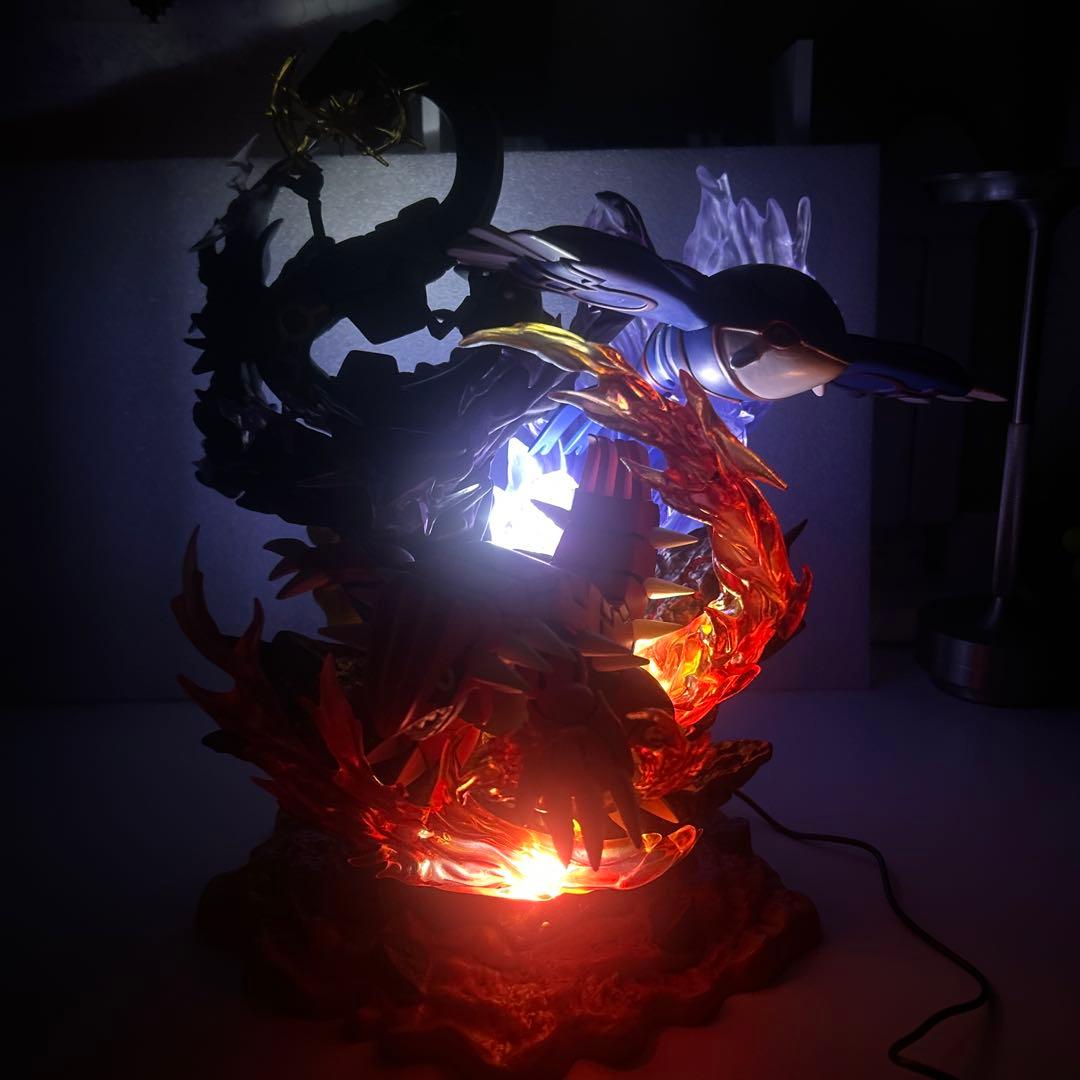 ポケモン　フィギュア　グラードン　カイオーガ　レックウザ　LED付き
