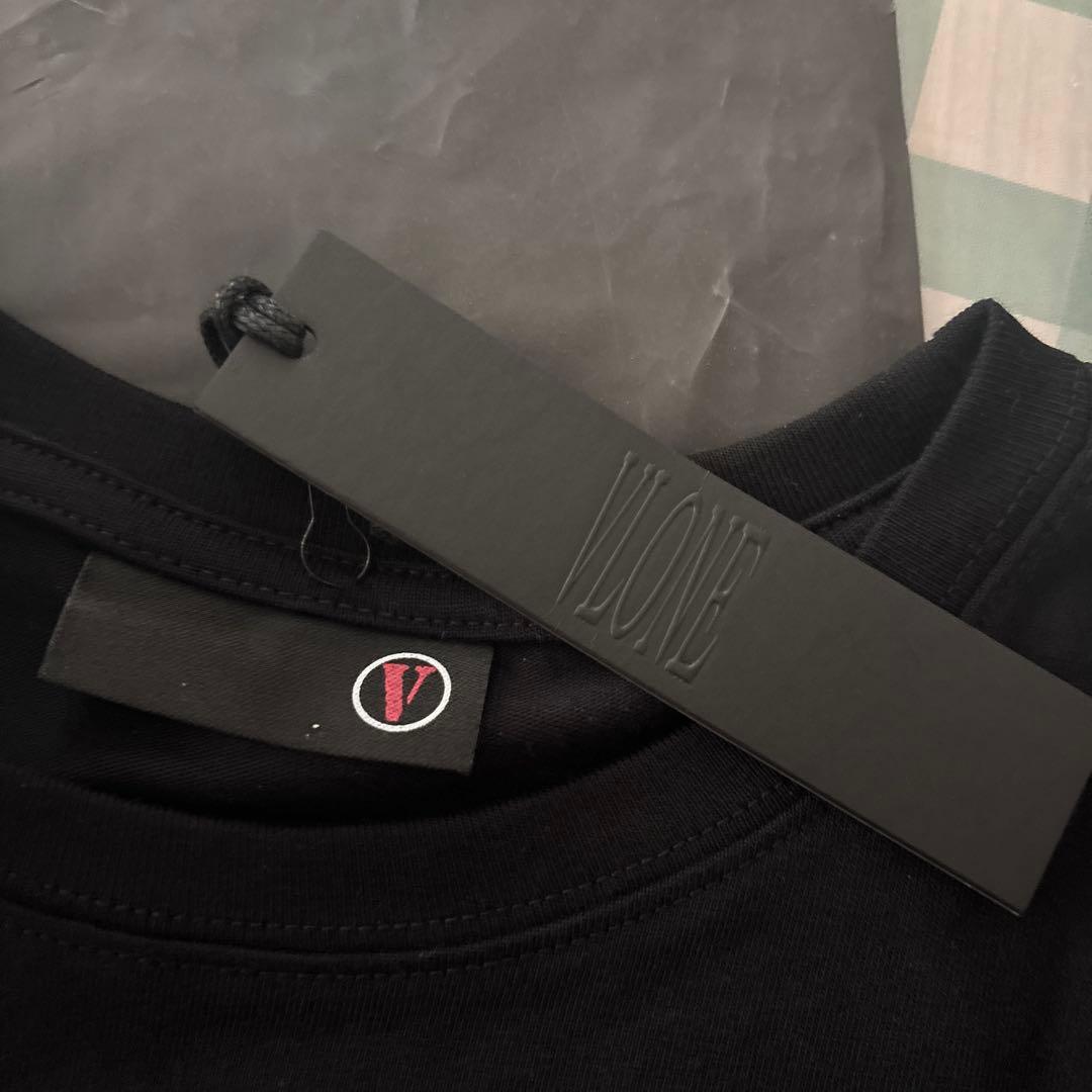 VLONE ブラック Tシャツ