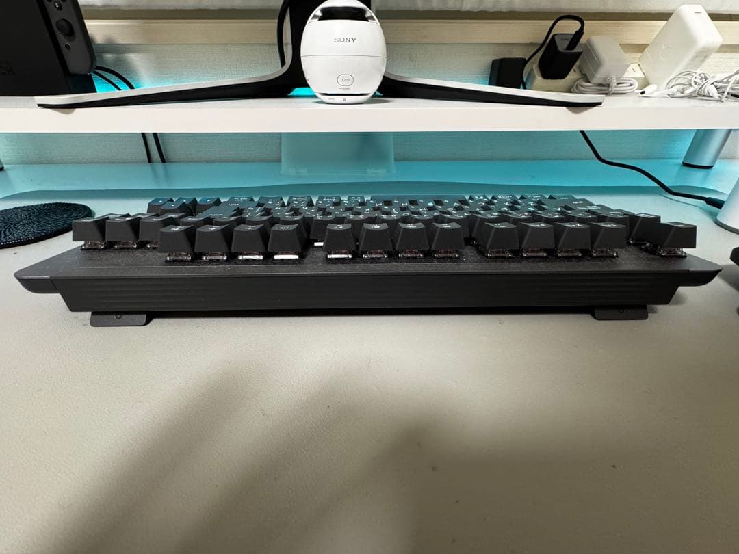 Logitech K685 ワイヤレスキーボード 本体