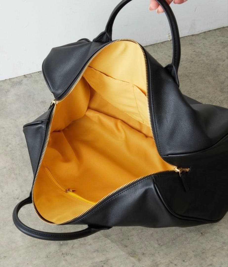 ⭐️パピヨネ牛革本革ボストンバッグ大　軽量大容量ブラック 2度の使用 完売品希少！