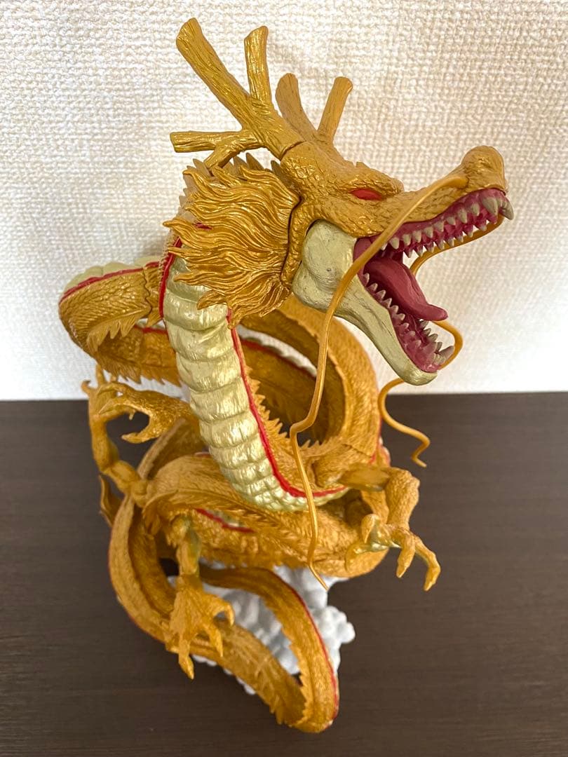 ドラゴンボール　一番くじ　ラストワン賞　黄金神龍　 海外限定