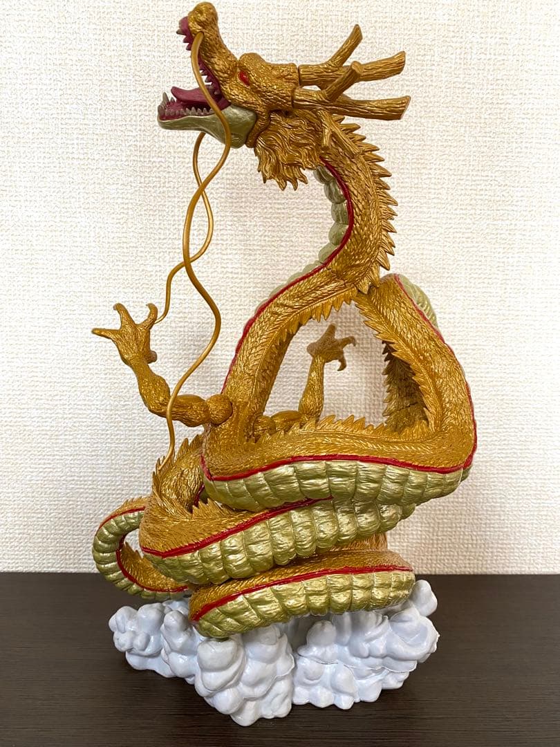 ドラゴンボール　一番くじ　ラストワン賞　黄金神龍　 海外限定
