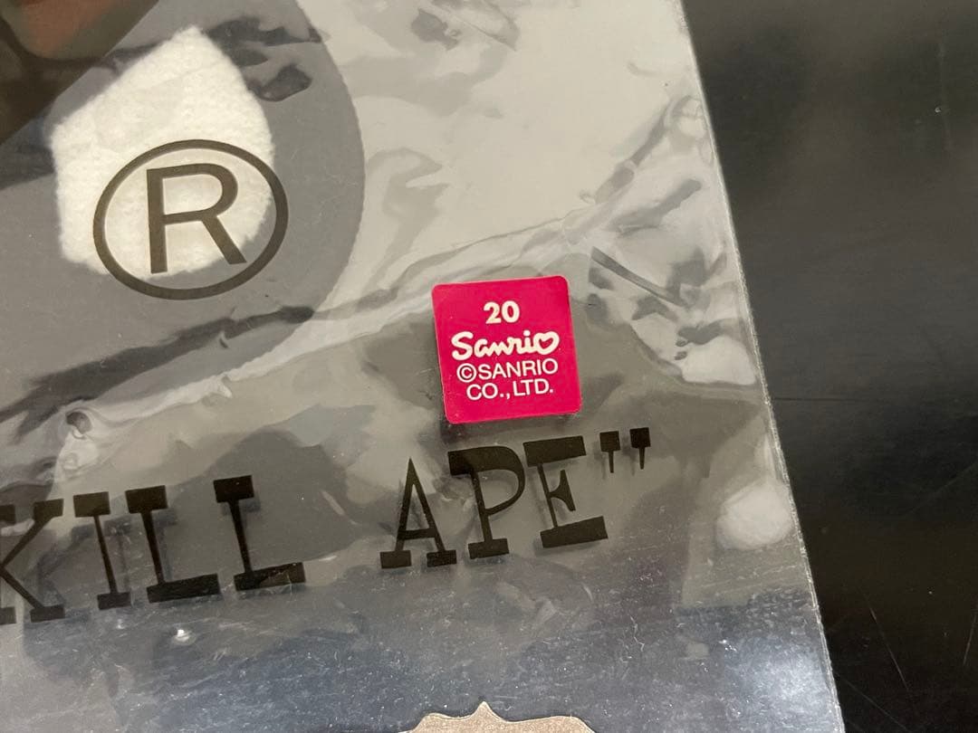 A BATHING APE × KITTY コラボ ハンドタオル
