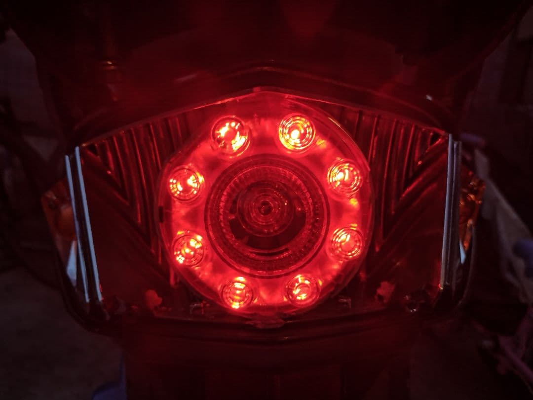 超激レア ヤマハ シグナスX 125 2型 LED テール ランプ 純正 加工