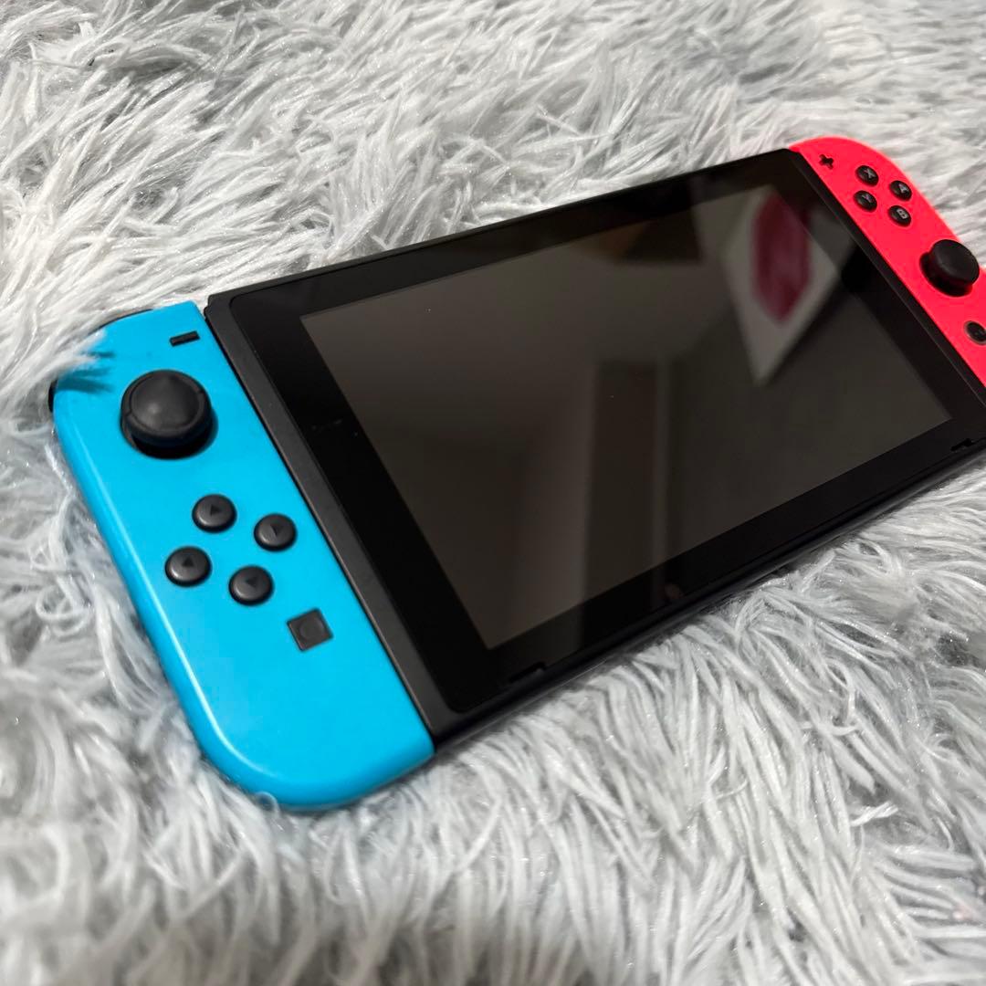 【美品】Nintendo Switch 本体 ジョイコン ドック グリップ