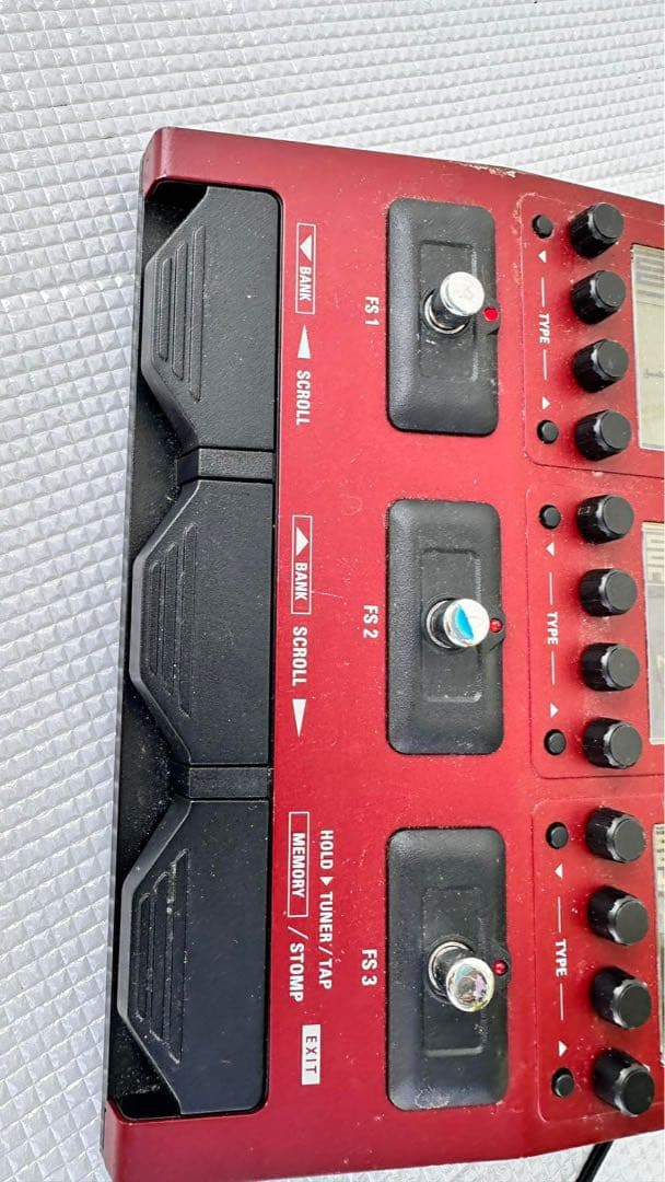 ume(タバコ☓→お知らせください) ZOOM B3n マルチエフェクター