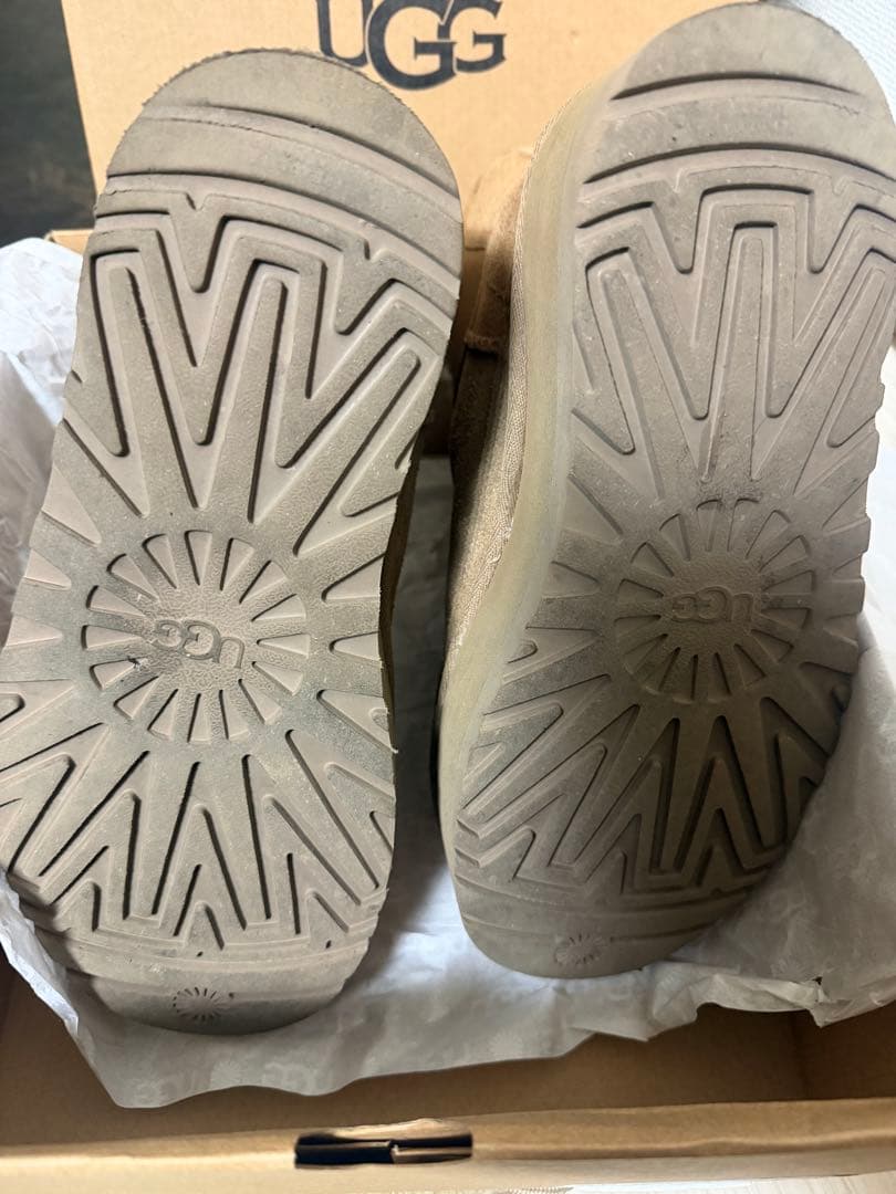 UGG 茶色 ムートンブーツ