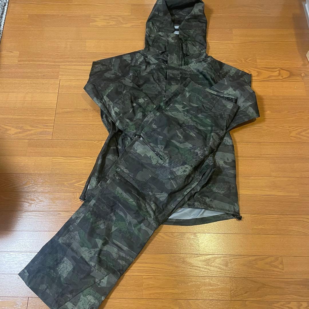 OAKLEY オークリー　スノボウェア上下セット