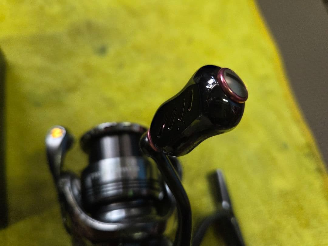シマノ 24 ツインパワー C2500SXG SHIMANO スピニングリール