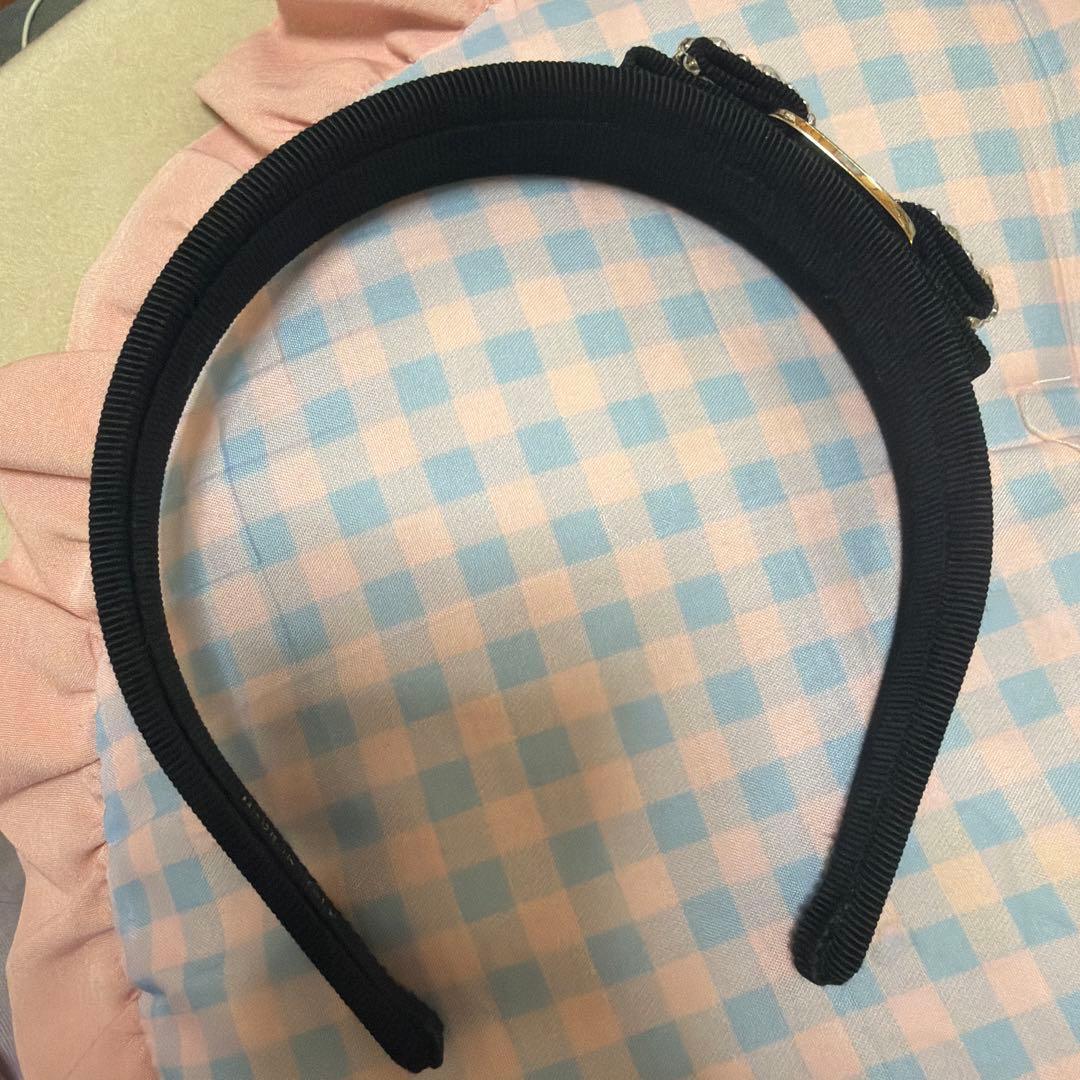 Ferragamo ラインストーン カチューシャ 美品 ブラック