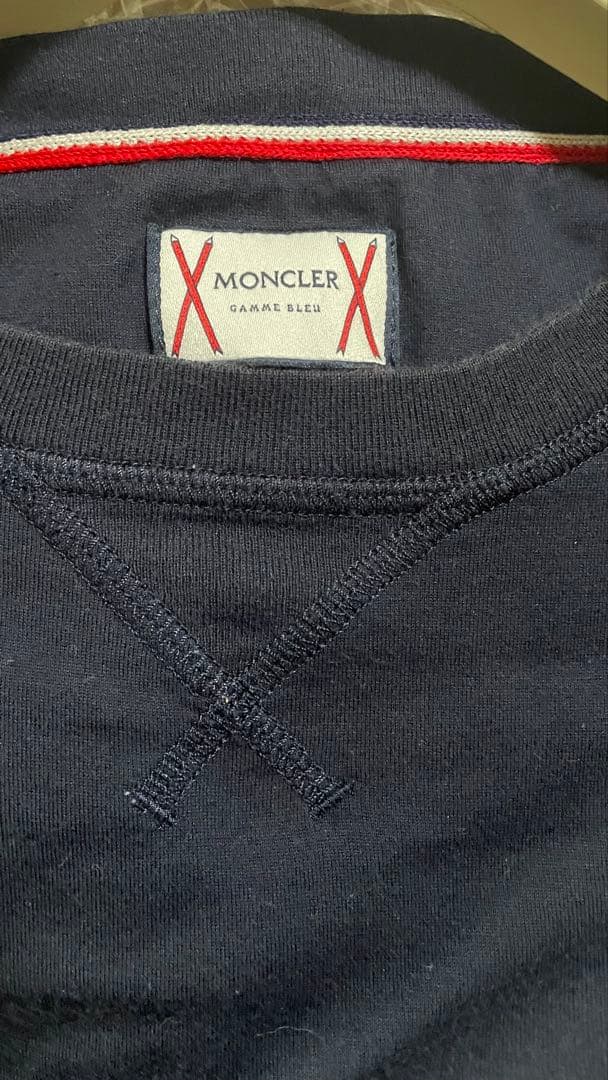 MONCLER ネイビー 半袖Tシャツ