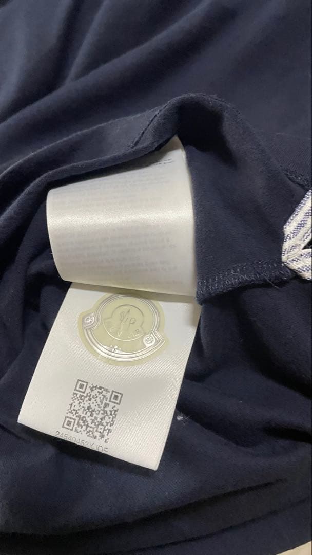 MONCLER ネイビー 半袖Tシャツ
