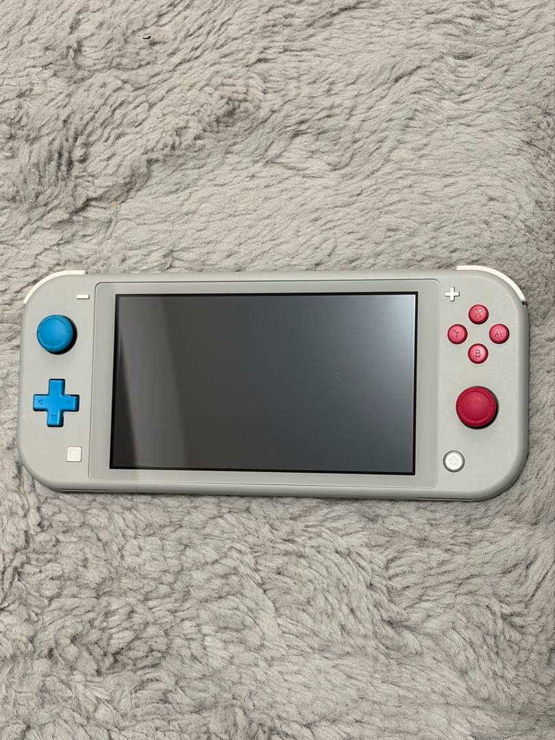 Nintendo Switch Lite ポケモンデザイン ザシアン　ザマゼンタ