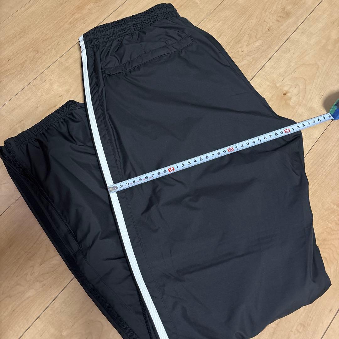 未使用　別注　adidas 撥水ブラックジャージ　ウインドブレーカー上下セット