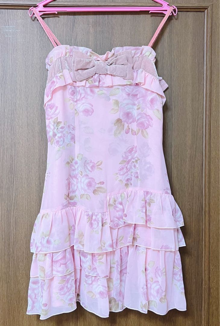 【美品】ジーザスディアマンテ　ぼかし薔薇柄　膝丈ワンピース　ピンク　42