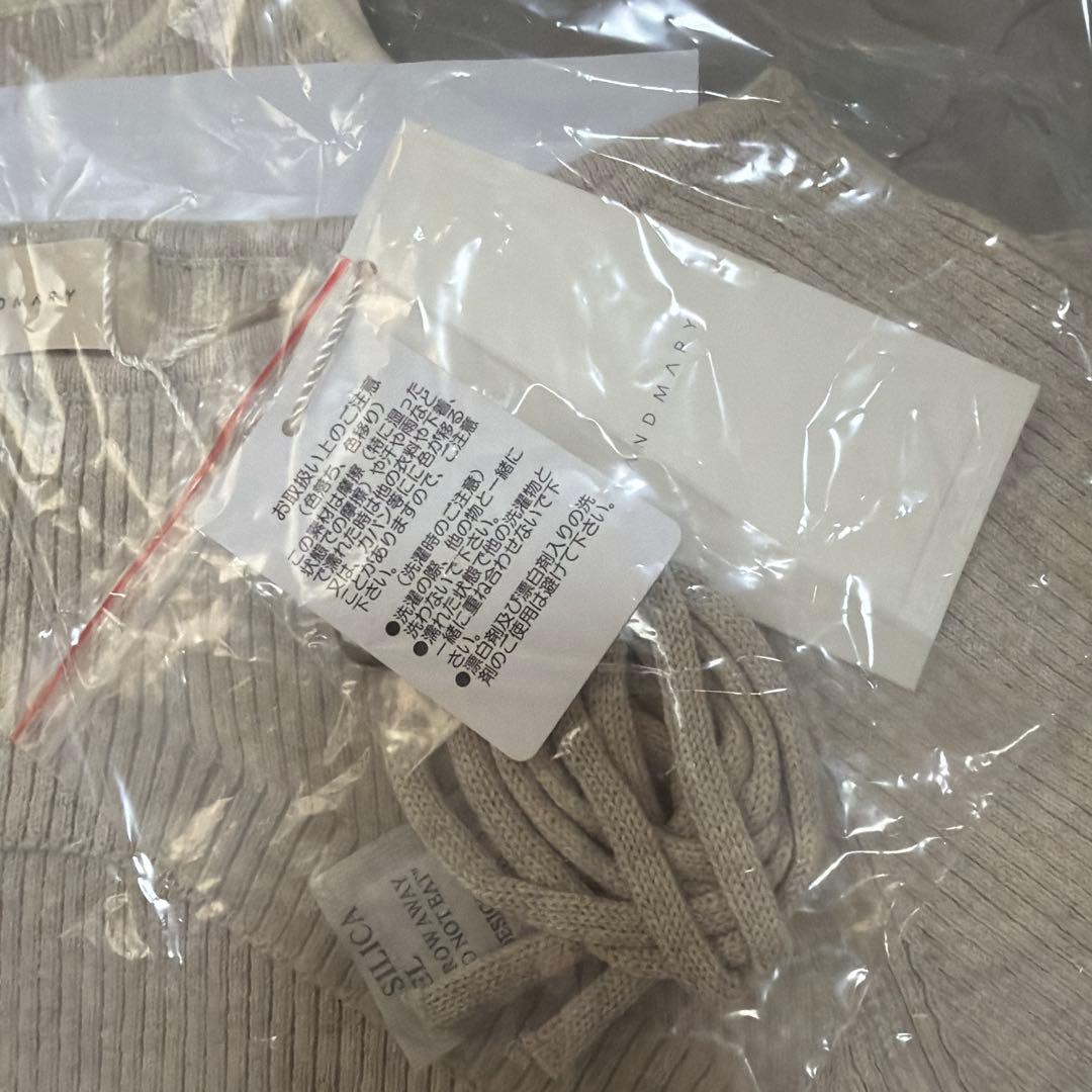 新品 andmary Elf button knit tops